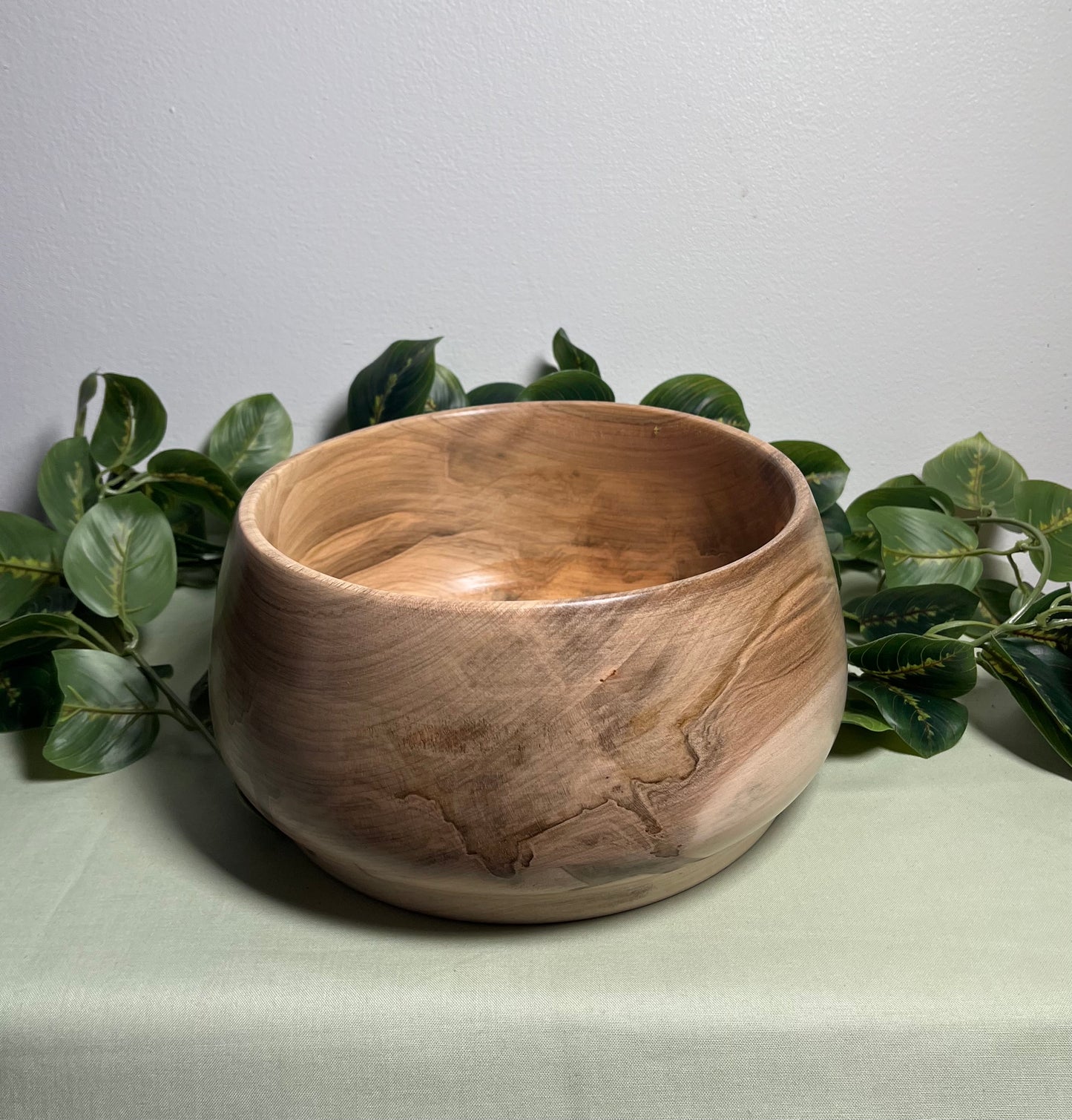 Large Ambrosia Maple Bowl